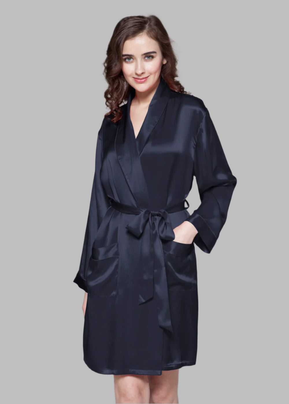 Desires midLength Short Gown